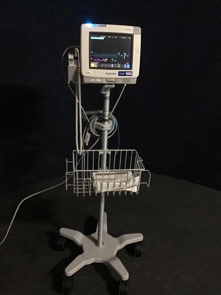 For Sale PHILIPS M8106AT IntelliVue MP5T Vital Signs Monitor