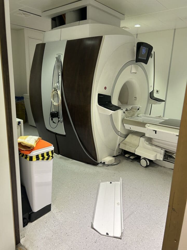 For Sale GE Optima MR450W GEMS MRI Scanner