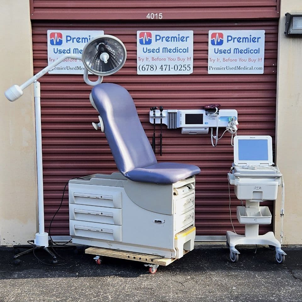 For Sale MIDMARK RITTER 604 w Blueberry Upholstery Exam Table