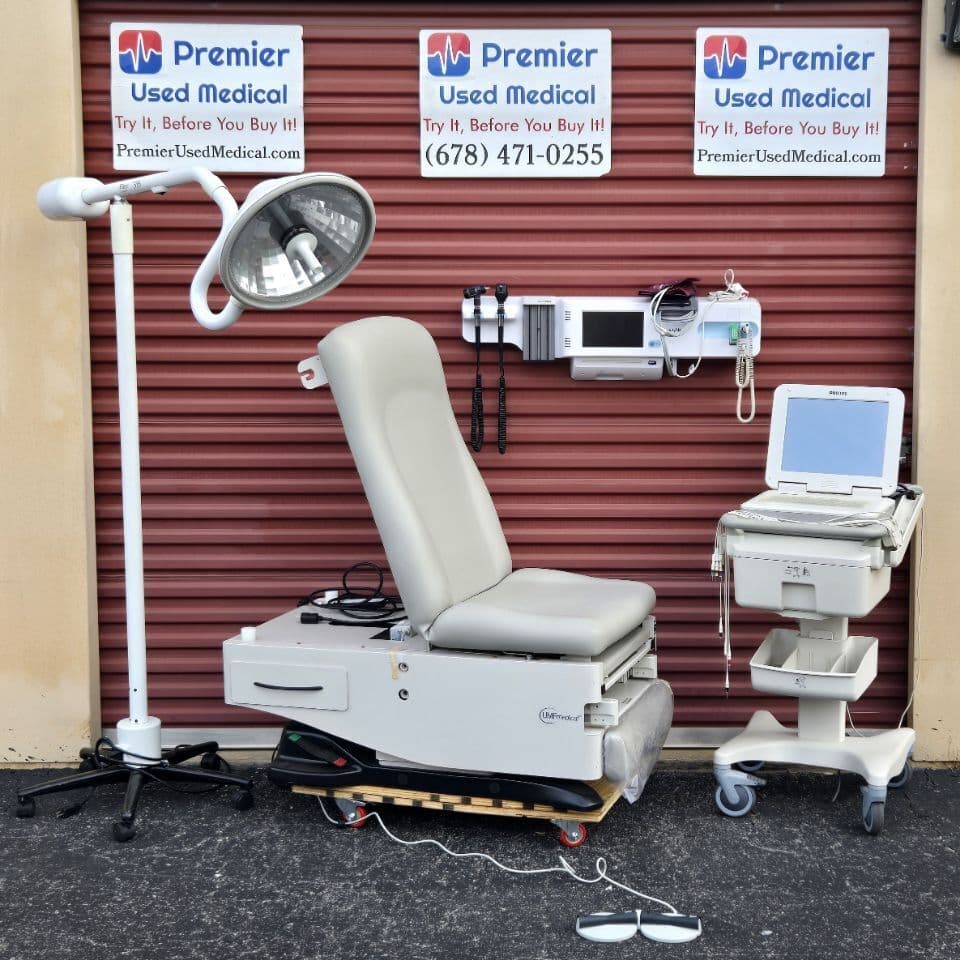 For Sale UMF 4040 with Hand or Foot Control Original New Light Gray Upholstery Exam Table