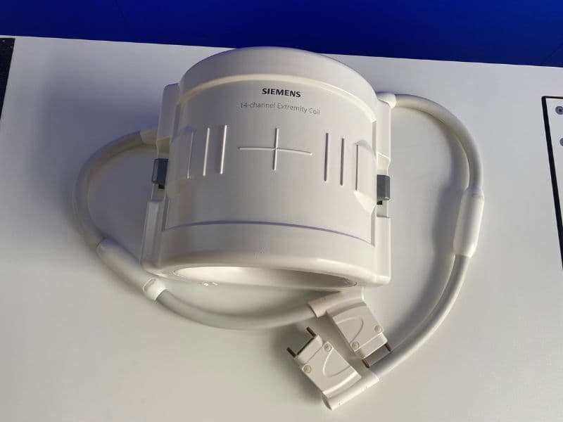 For Sale SIEMENS MAGNETOM Essenza 1.5T 14-Channel Extrimity Coil MRI Scanner Parts P/N 10353300