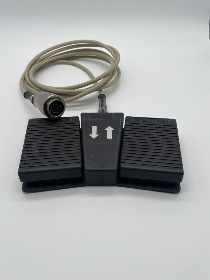 For Sale SIEMENS AXIOM Aristos FX Footswitch for table height Rad/Fluoro Room Parts P/N 00476838
