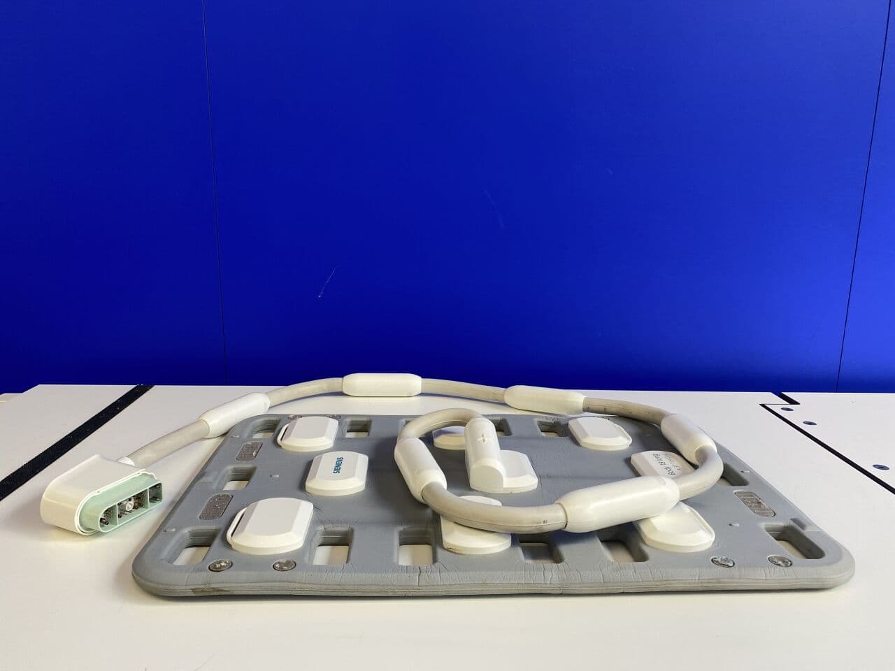 For Sale SIEMENS MAGNETOM Prisma Fit 3T Body 18 Long MR Coil MRI Scanner Parts P/N 10835253