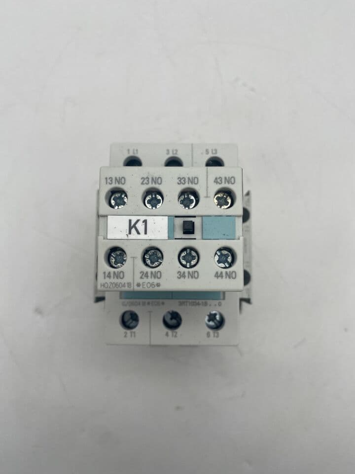 For Sale SIEMENS AXIOM Artis Contactor K1 24V Cath Angio Lab Parts P/N 07112720