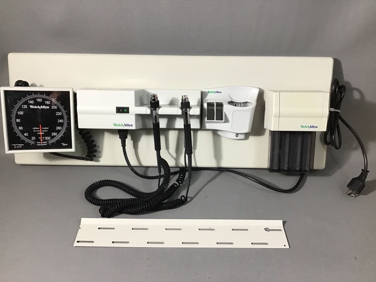 For Sale WELCH ALLYN 767 Series Integrated Wall Board System