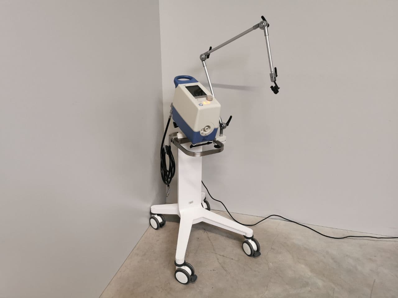 For Sale DRAEGER Carina Ventilator