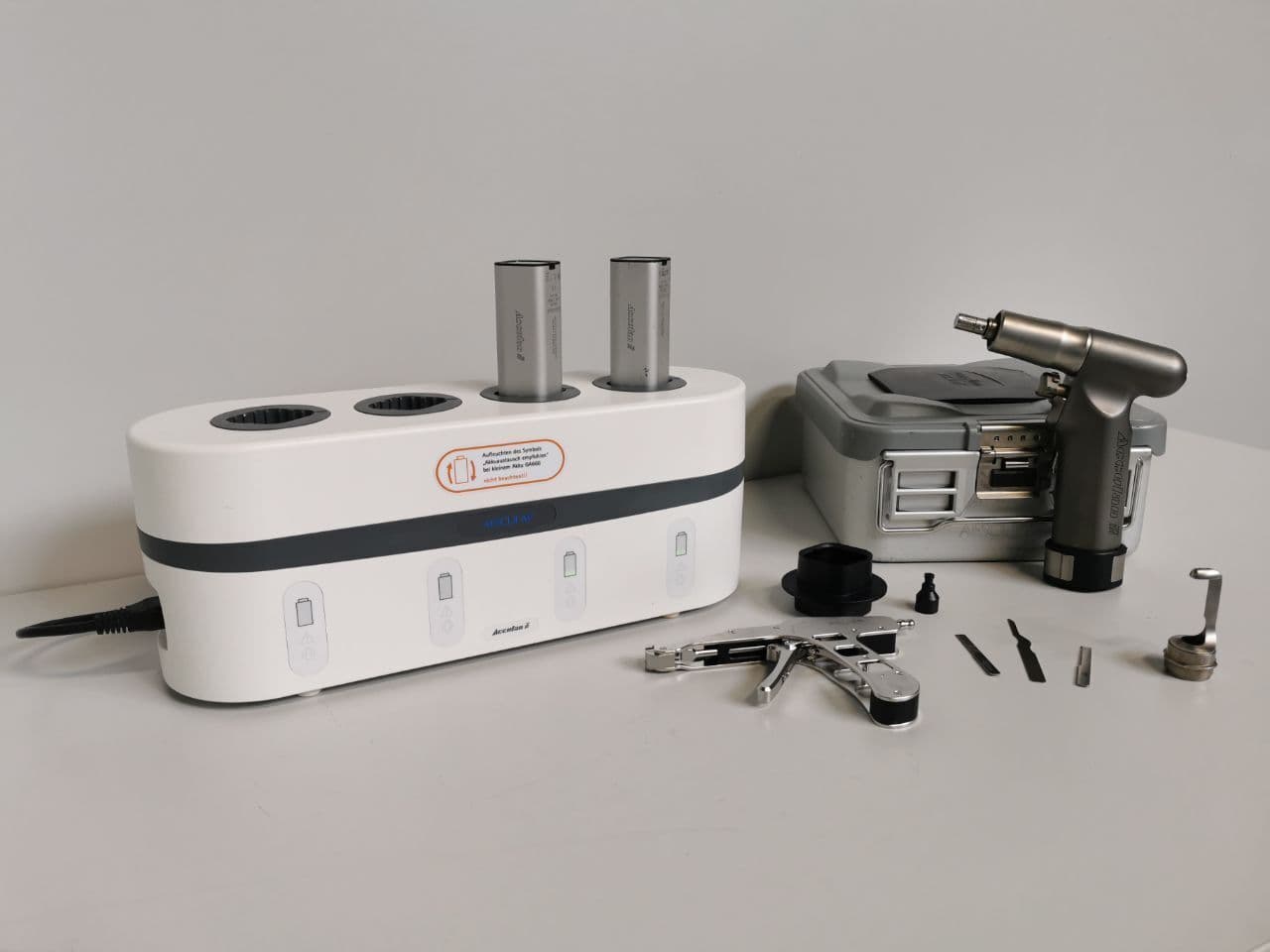 For Sale AESCULAP Acculan III Aesculap Acculan III Surgical Power Tool System