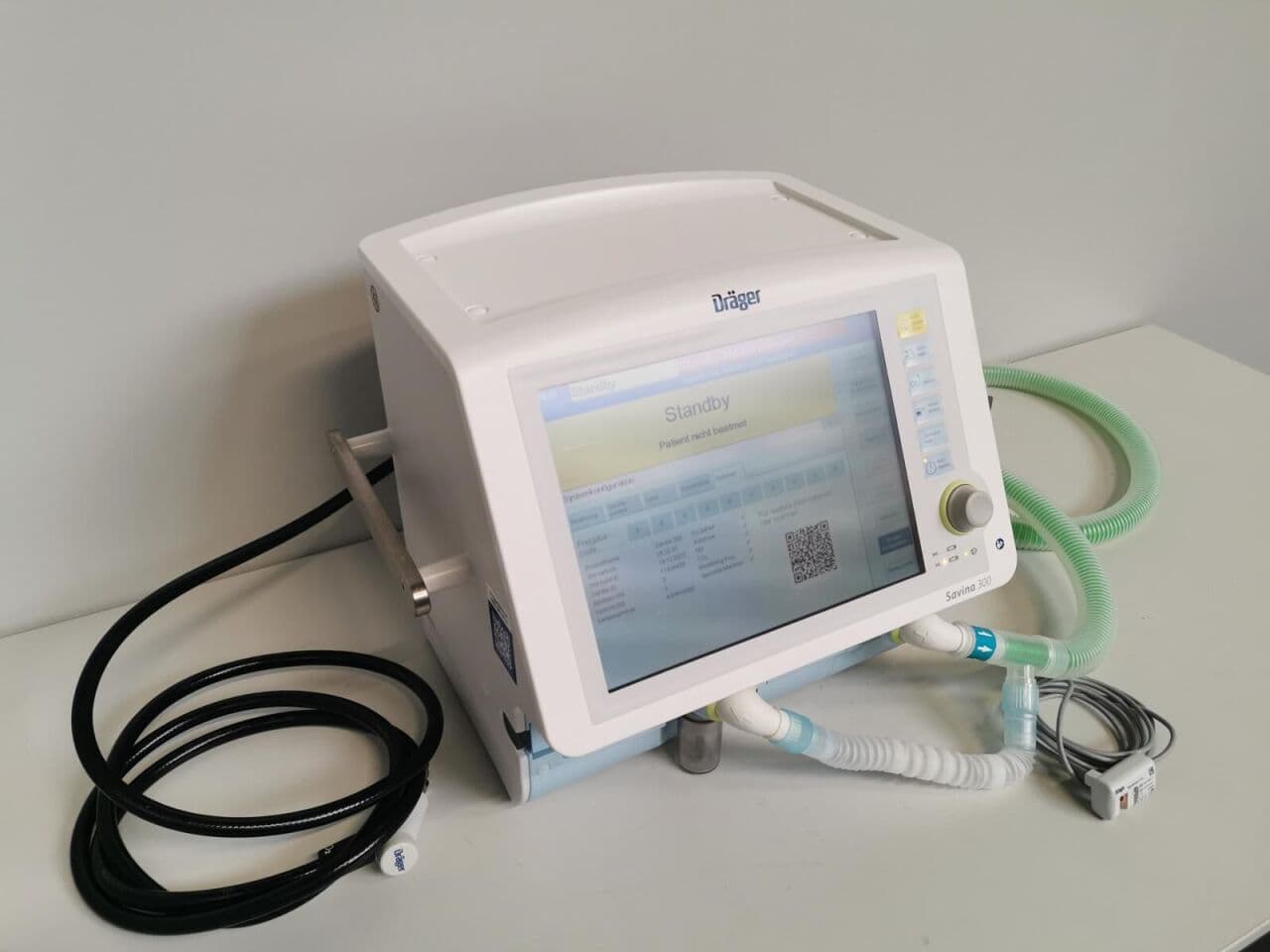 For Sale DRAEGER Savina 300 Ventilator